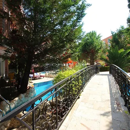 Menada Romance Marine Apartment