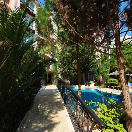 Menada Romance Marine Apartament *