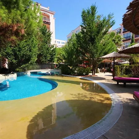 Menada Romance Marine Apartment