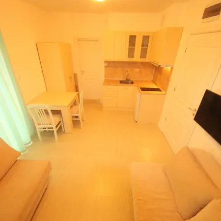 менада романс марин Апартамент *