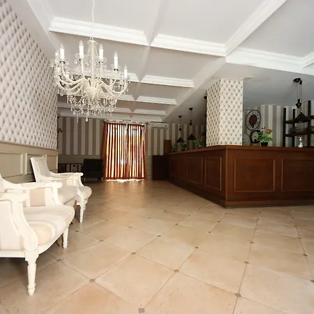 менада романс марин *