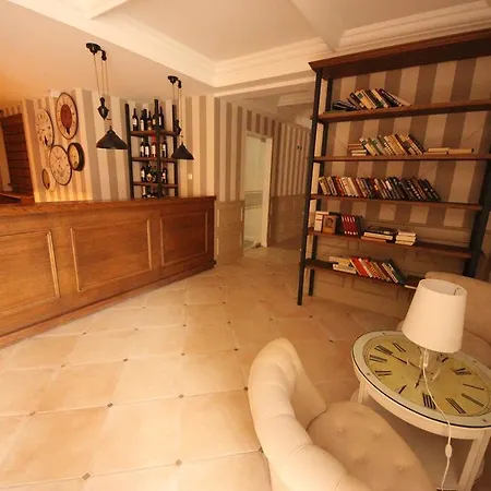 менада романс марин * Слънчев бряг