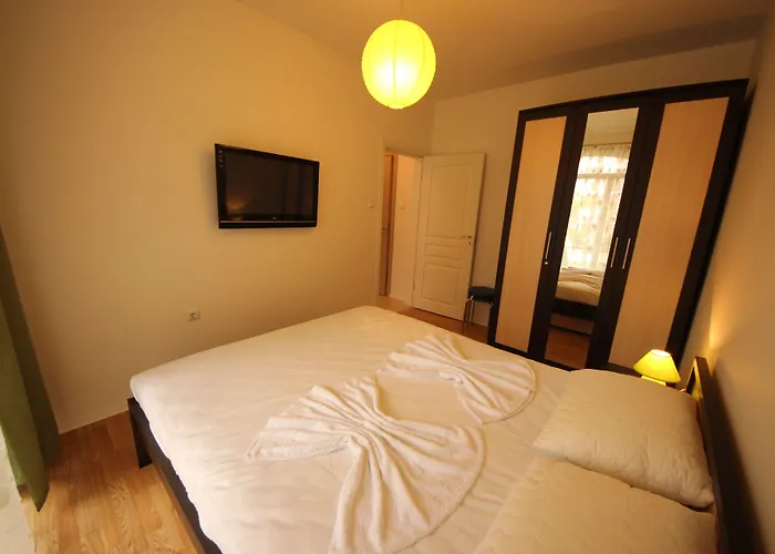 Menada Romance Marine 阳光海滩